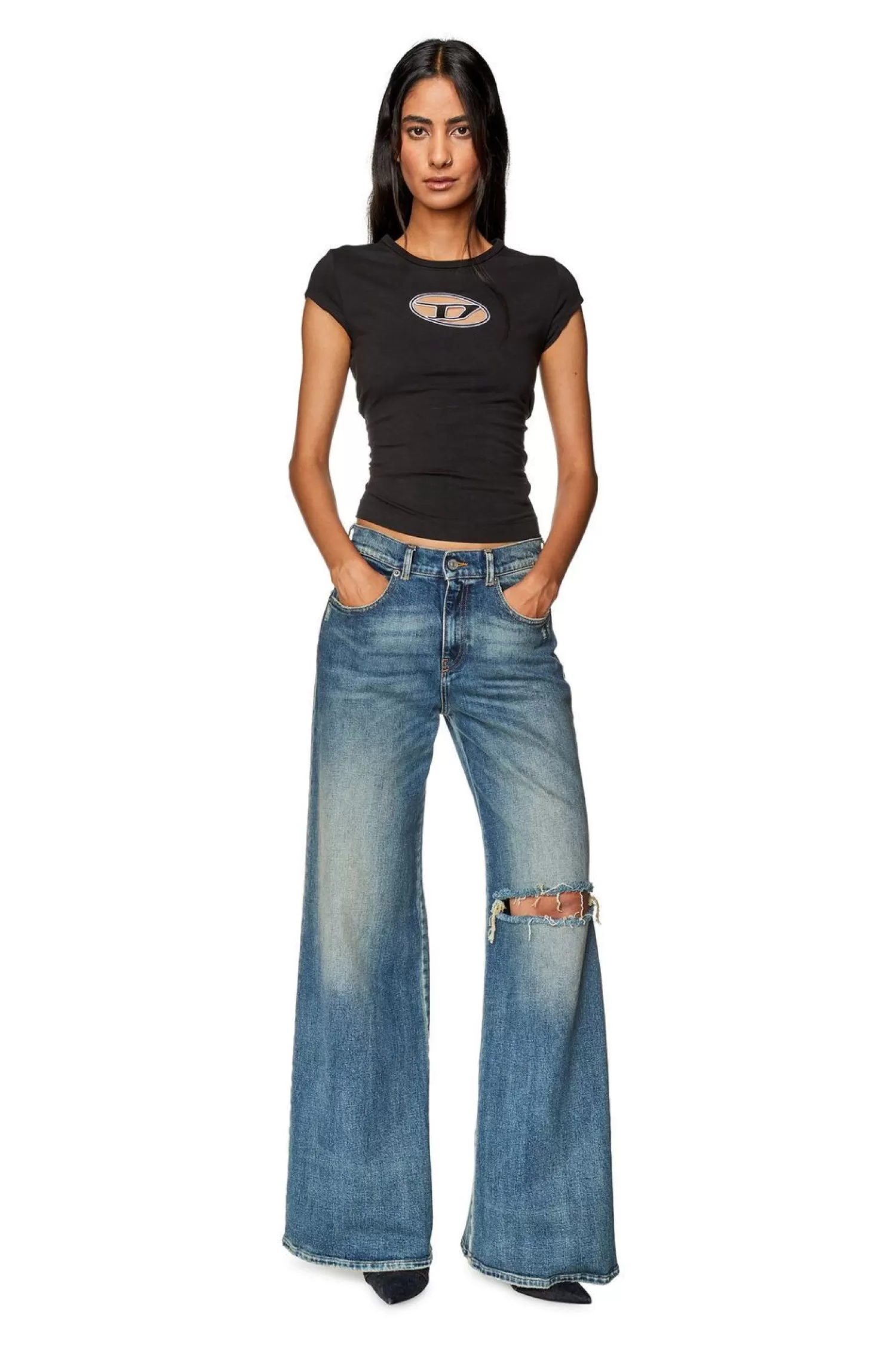 Women Diesel Bootcut And Flare Jeans 1978 D-Akemi 007M5